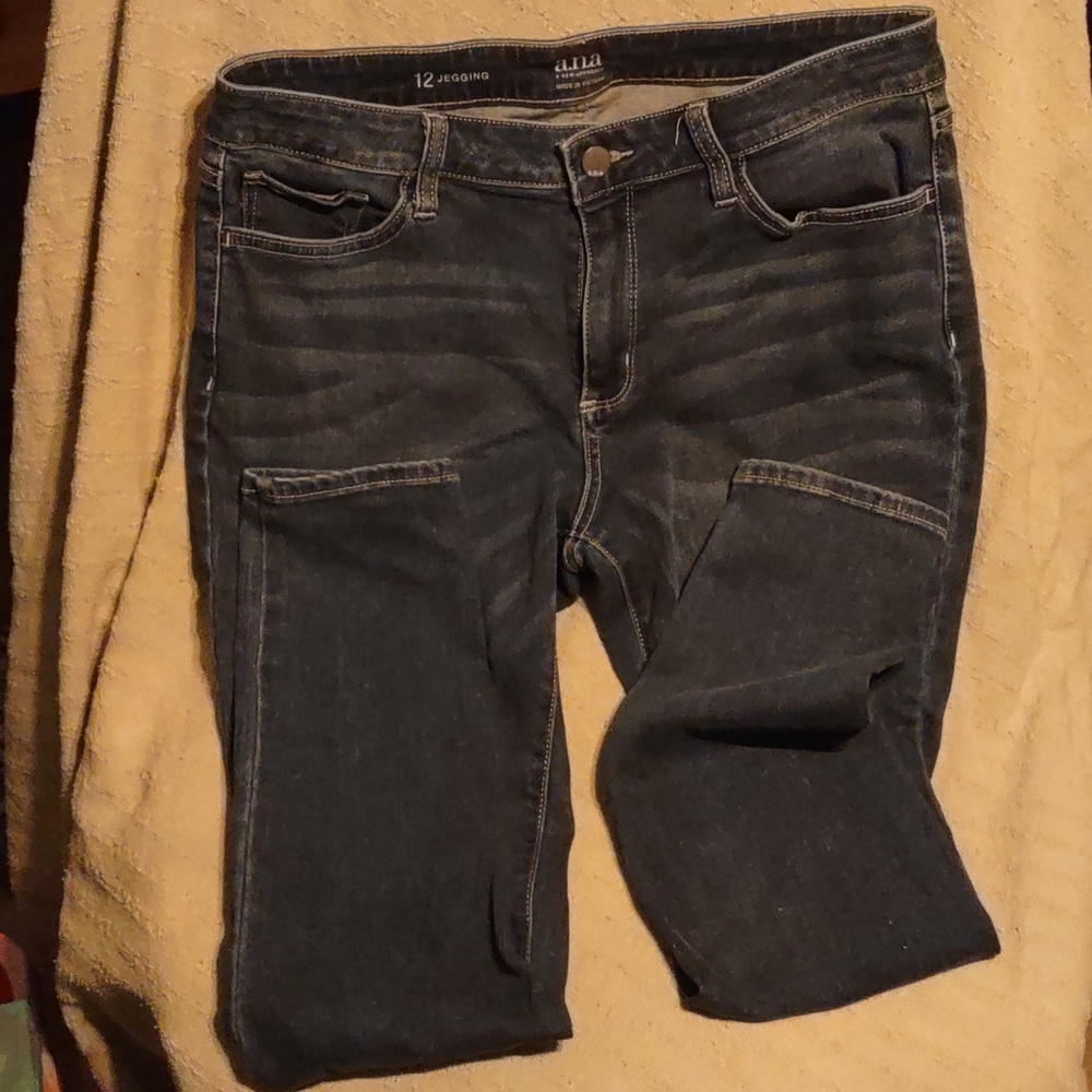 a.n.a Blue Jegging Jeans Skinny Darker Wash Cotton Blend size 12